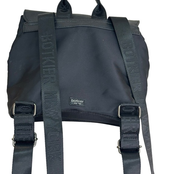 inderaemour mini backpack Everest Deluxe Small Backpack, Black, One Size 2019 AFTA Show Day Size:10FT. paddle The Amara Mini Backpack